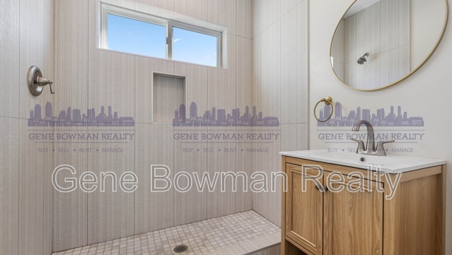 Building Photo - 2413 Fleetwood St