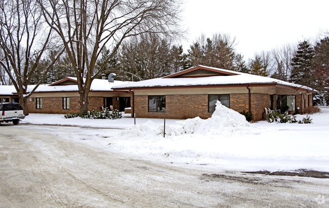 Building Photo - Ridge Manor