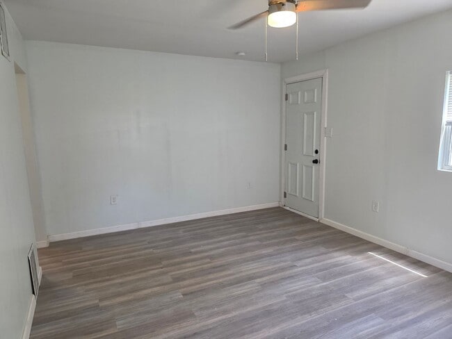 Building Photo - Accepting Section 8 – 3-Bedroom, 1-Bathroom Home – $1,425/Month
