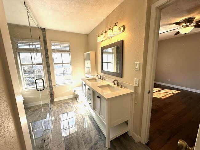 Building Photo - 13259 Kerrville Folkway