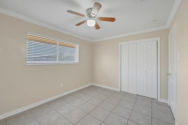 Building Photo - 3722 Rest Home Rd