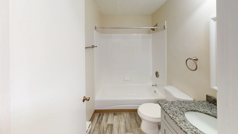 Building Photo - 54 Simard Dr
