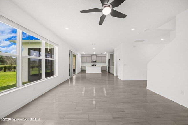 Building Photo - 640 Veridian Cir NW