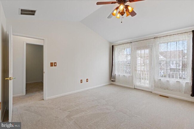 Building Photo - 95 Tattersall Dr