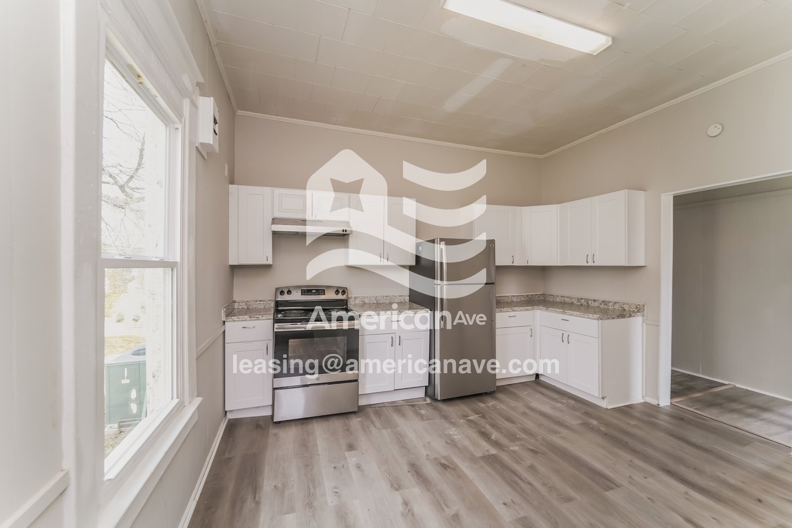 Building Photo - 130 2nd Ave
