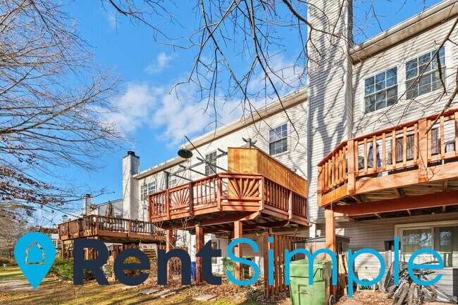 Building Photo - 13136 Ashnut Ln