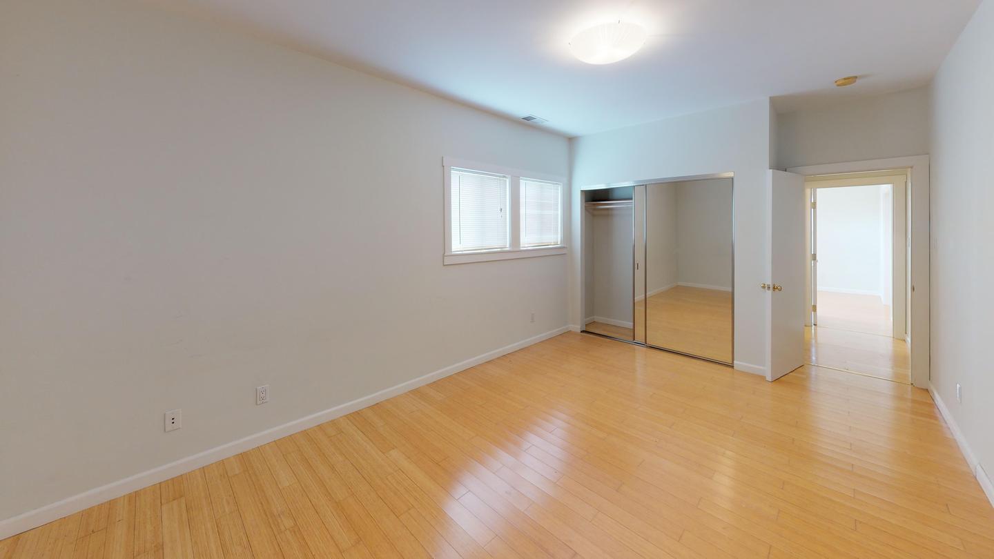 Building Photo - 3272 Hannah St