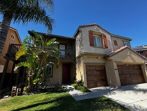 Building Photo - 2nd Floor Condo in Murrieta