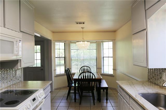 Building Photo - 1046 Summerplace Ln