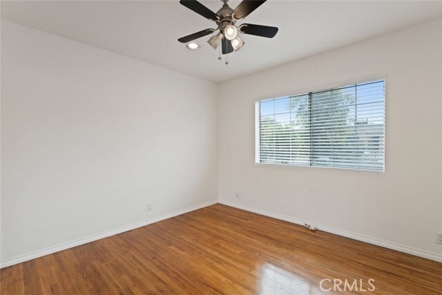 Building Photo - 8440 Oakdale Ave