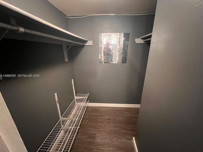 Building Photo - 488 NW 165th St