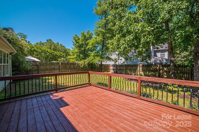 Building Photo - 3503 Brooktree Ln