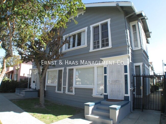 Building Photo - 944 Maine Ave