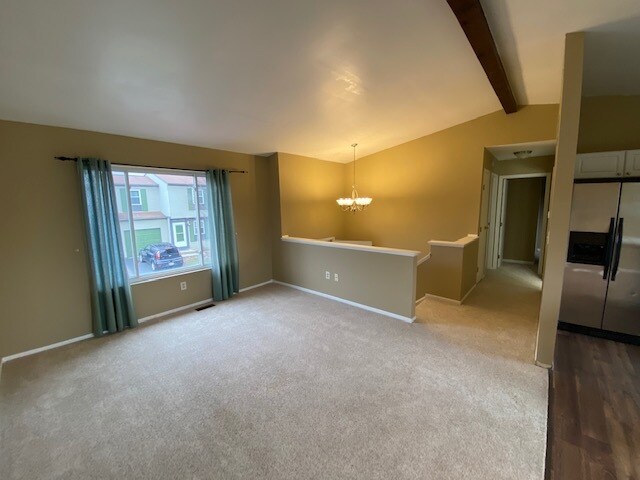 Building Photo - 942 Pebblelane Dr