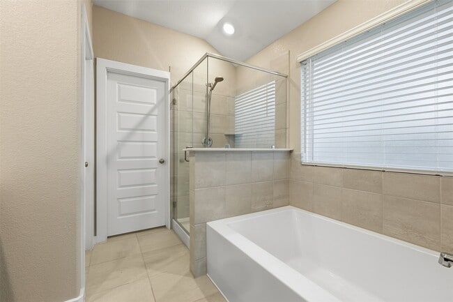 Building Photo - 14139 Greystone Ter St