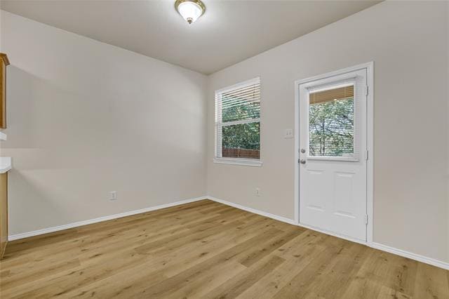 Building Photo - 2409 Spruce Ct