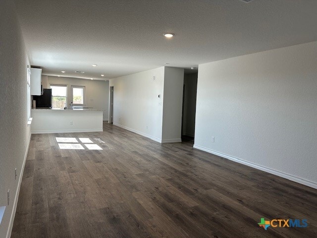 Building Photo - 914 Bluegrass Pt