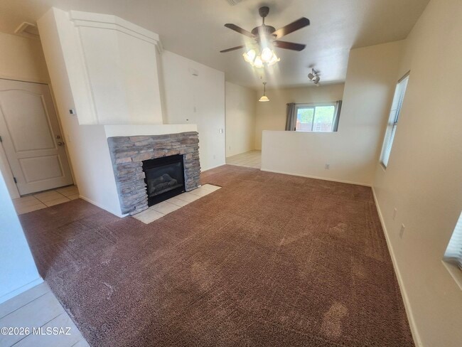 Building Photo - 4258 E Wading Pond Dr