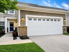 Building Photo - 3818 Rennes Dr