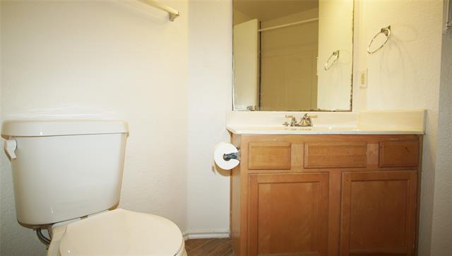 Building Photo - 926 Timber Oaks Ln