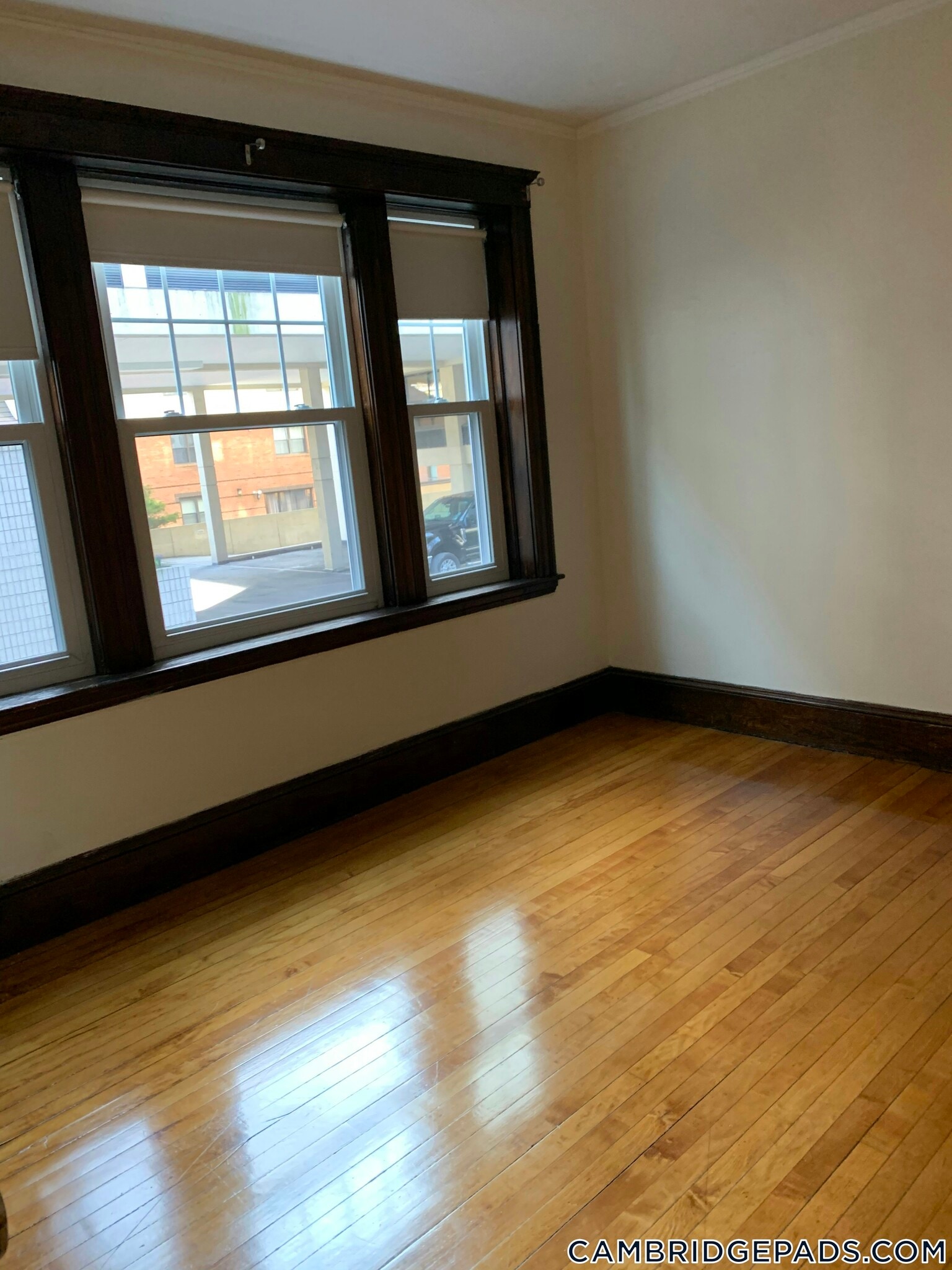 Building Photo - 14 Centre St