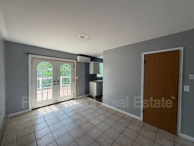 Building Photo - 186 White Dogwood Dr