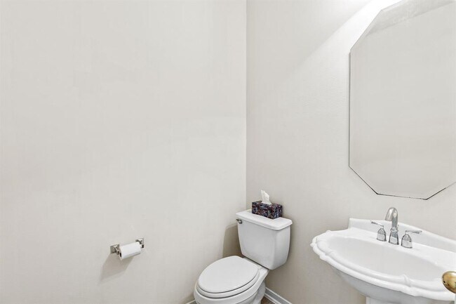 Building Photo - 3410 Walden Creek Ln