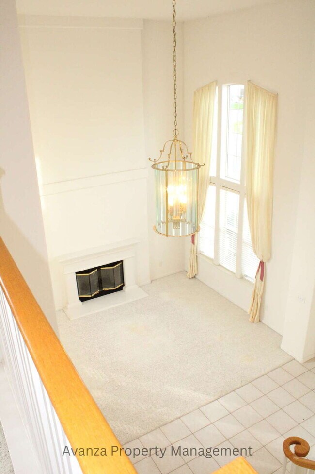 Building Photo - Home for Rent