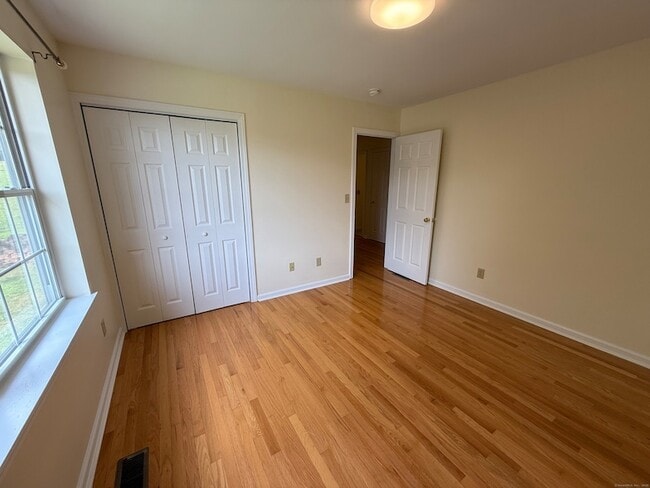 Building Photo - 183 Osborn Rd