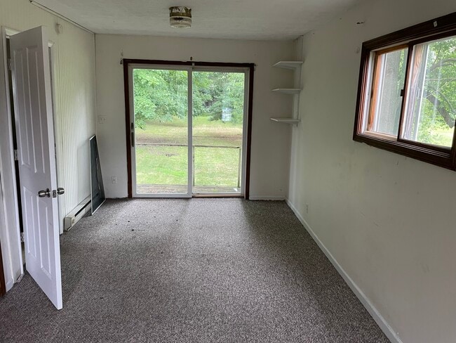 Building Photo - 196 N Hagadorn Rd