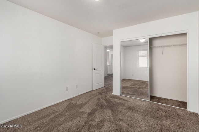 Building Photo - 10134 E Isabella Ave