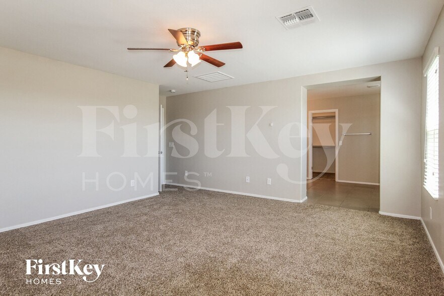 Building Photo - 12018 W Tether Trl