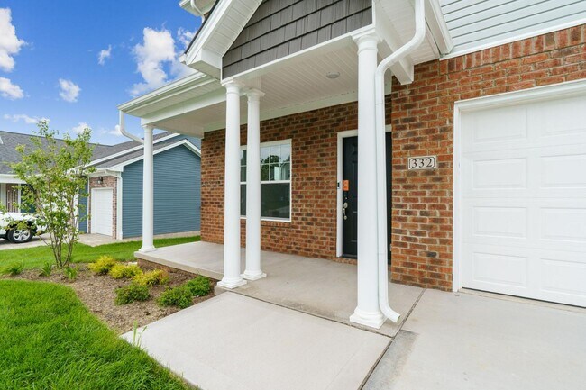Building Photo - 332 Friendly Ave