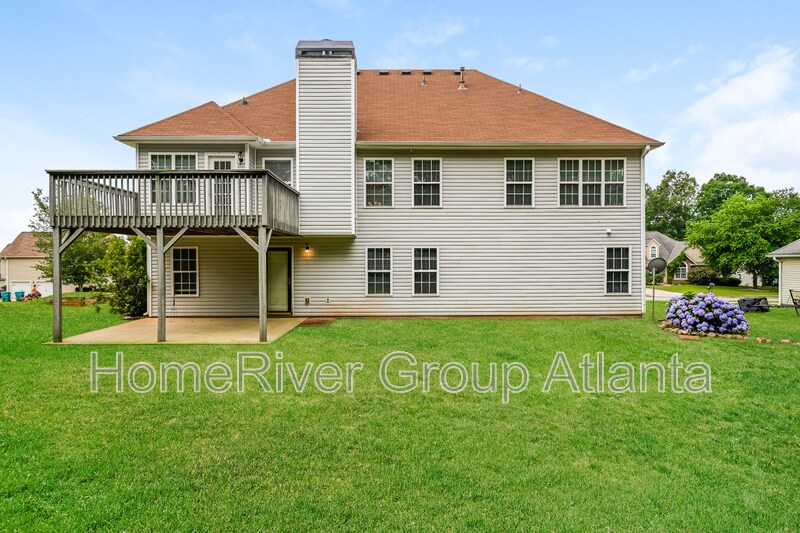 Building Photo - 220 Creekside Cir