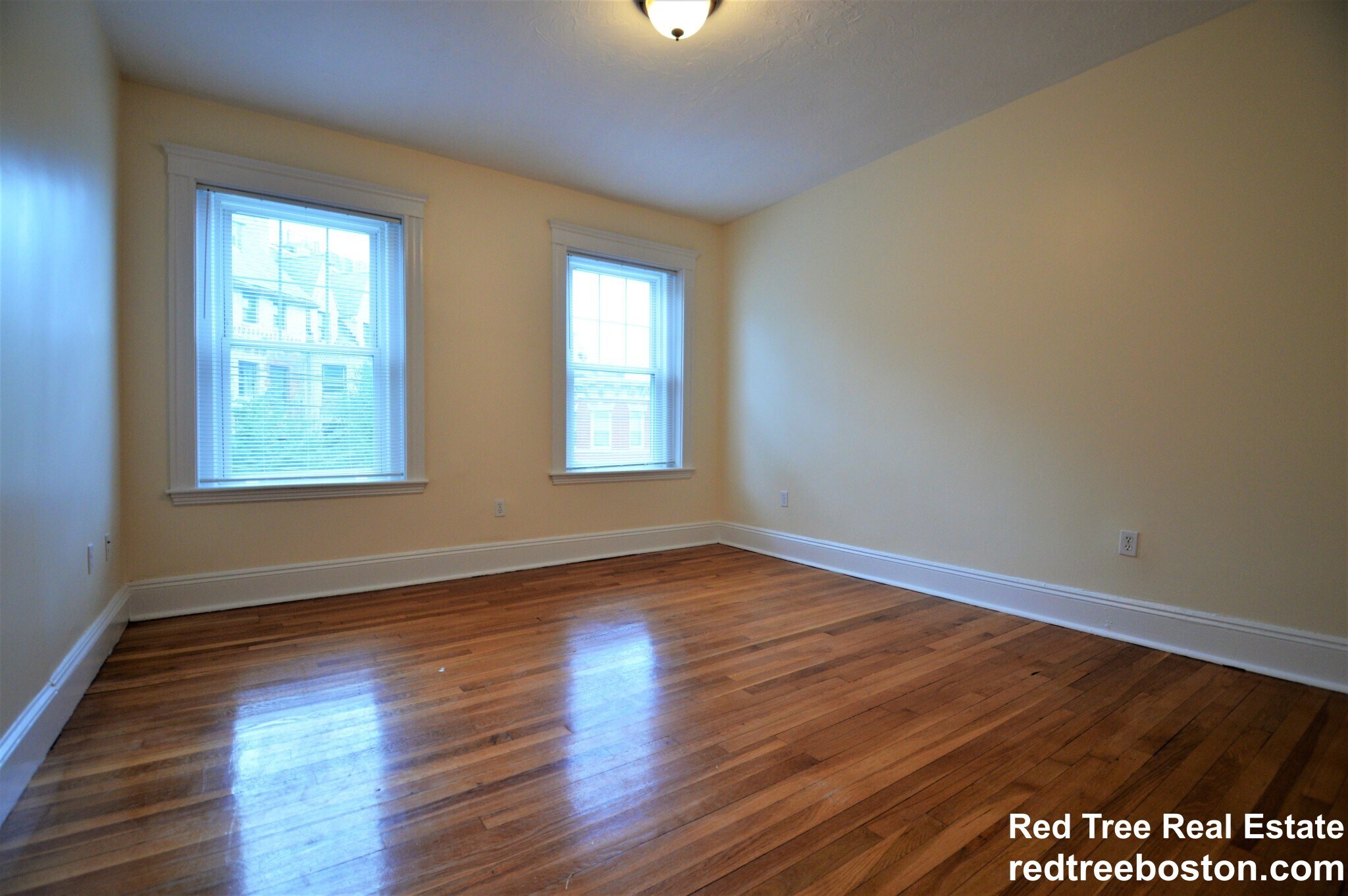 Building Photo - 191 Winthrop Rd