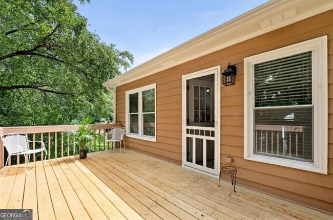 Building Photo - 3049 Heathgate Ct