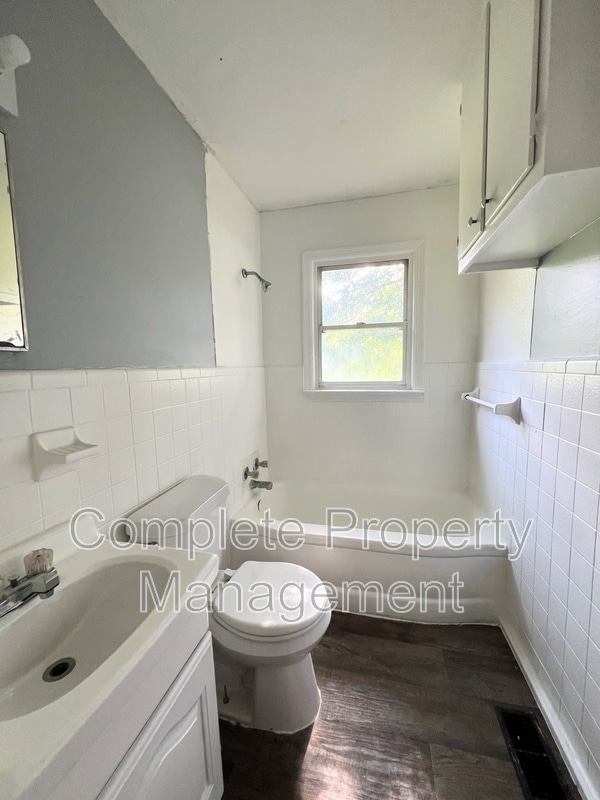 Building Photo - 5219 Court G