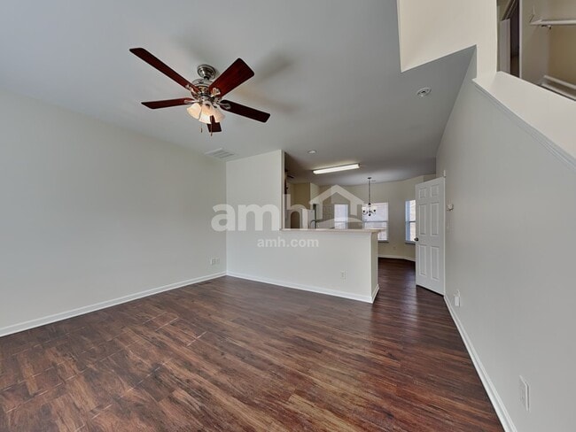 Building Photo - 15730 Lakepoint Forest Dr