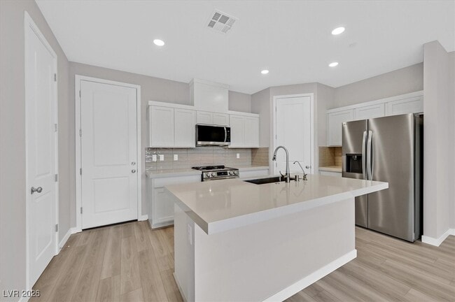 Building Photo - 8925 Grabill Spruce St