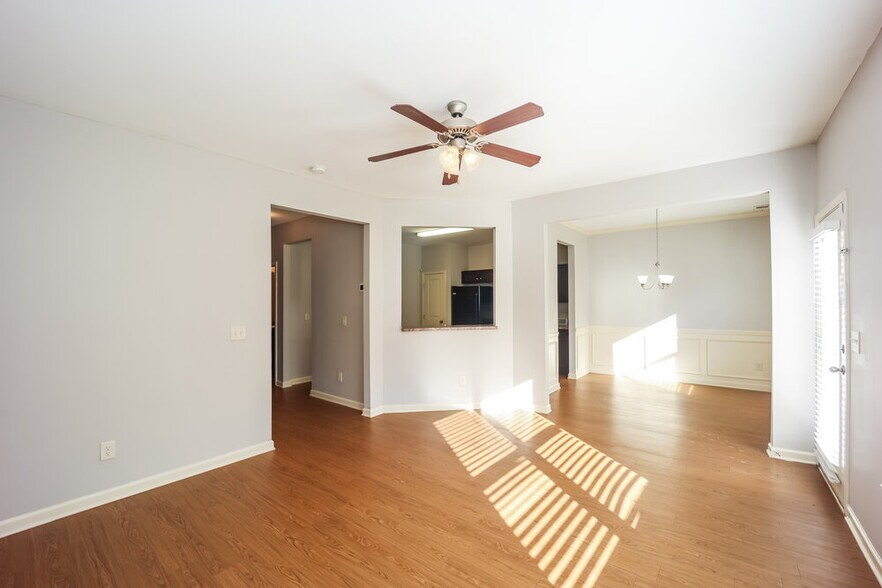 Building Photo - 474 Highland Falls Dr