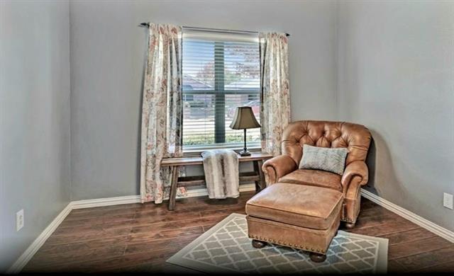 Building Photo - 209 Piccadilly Cir