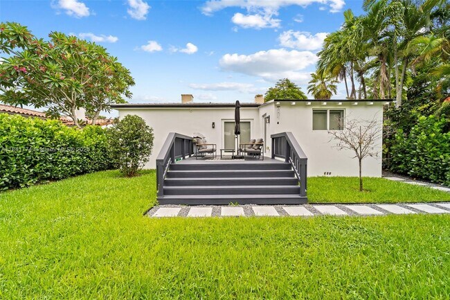 Building Photo - 829 Granada Groves Ct