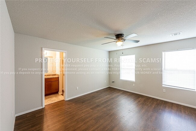 Building Photo - 400 W Fitchberg St