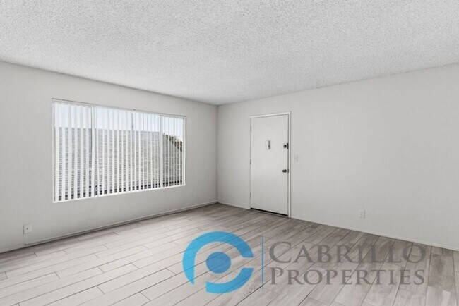 Building Photo - 4622 Hamilton St