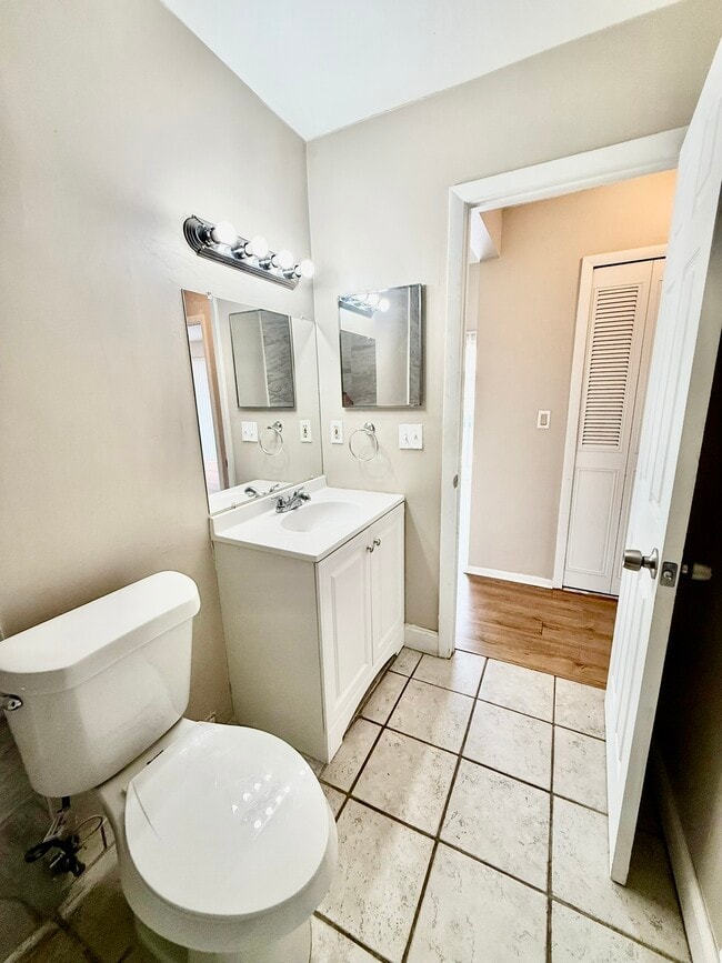 Building Photo - 2938 Lichen Ln