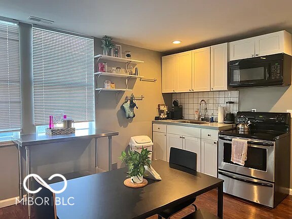 Building Photo - 2407 N Capitol Ave