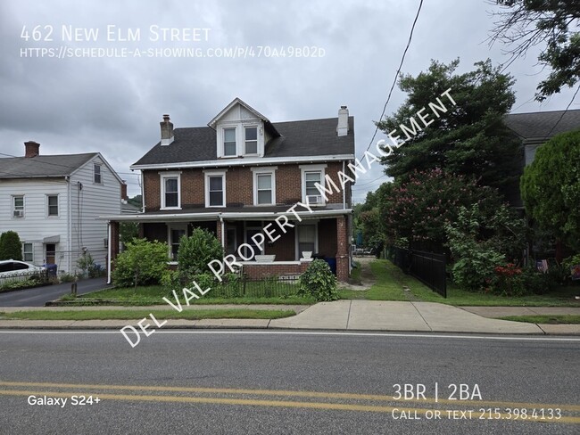 Building Photo - 462 New Elm St
