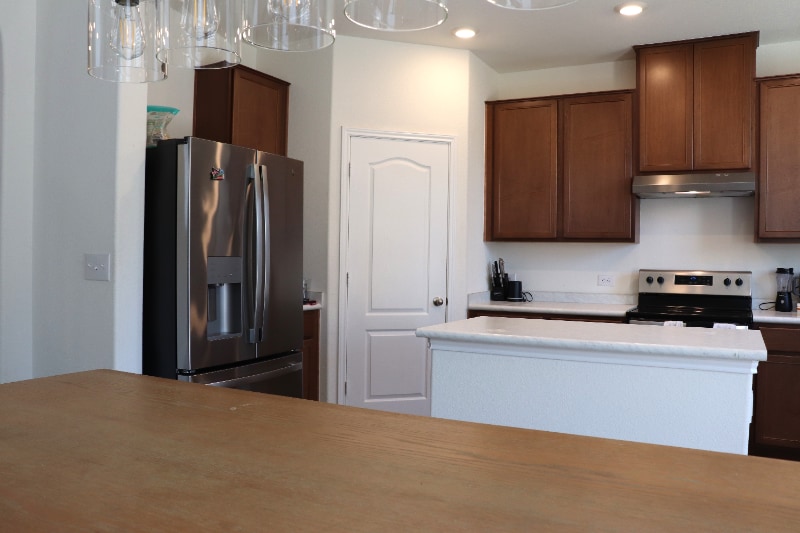 Building Photo - 7700 House Finch Dr