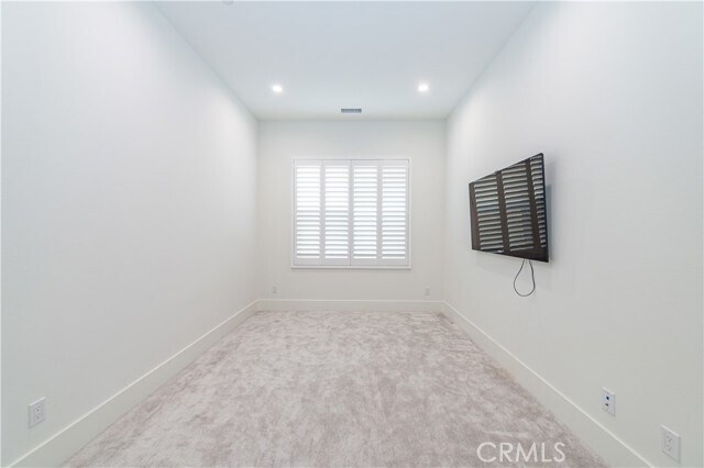 Building Photo - 61 Cardamine