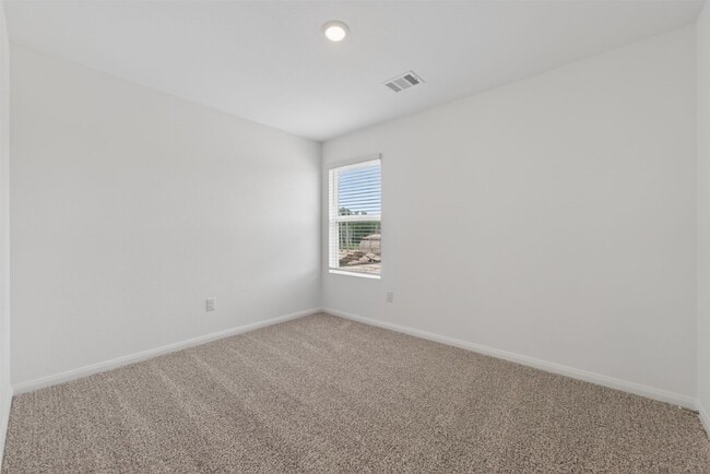 Building Photo - 2037 E Gemini Dr